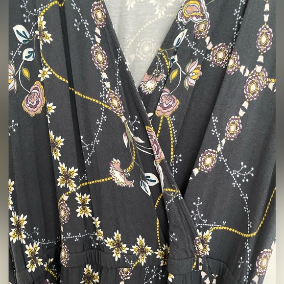 LOFT PLUS 14 Flower Chain Faux Wrap Maxi Summer Dress Gray Floral V-neck Office - Picture 4 of 10